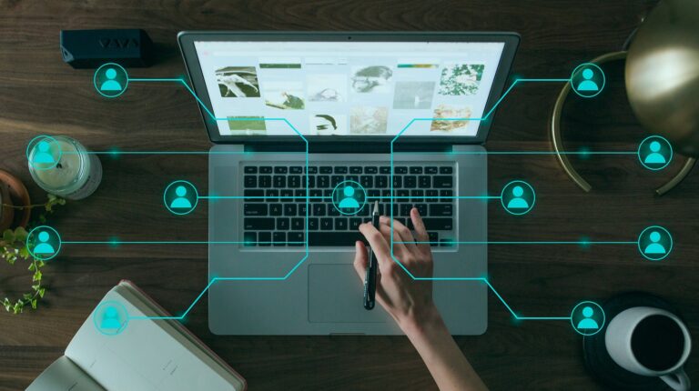 Laptop Global Domain Propagation Connection